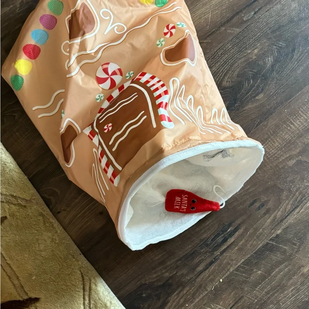 Kitten bag toy for fun